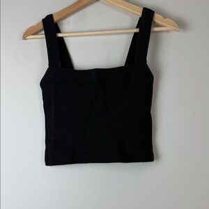 KOTN Black Ribbed Crop Top Size Medium